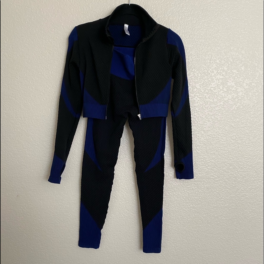 Fabletics Workout Set